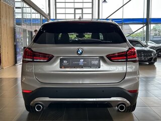 2022 BMW X1 18d sDrive II (F48) Рестайлинг, серый, 3553026 рублей, вид 5