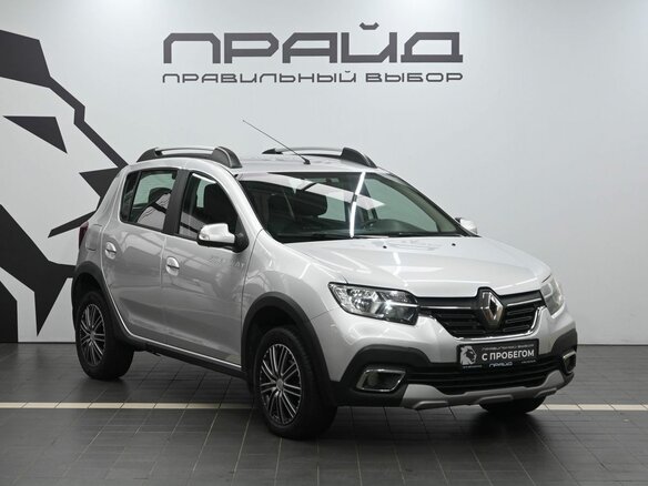 2018 Renault Sandero Stepway II Рестайлинг, серебристый, 1249900 рублей - вид 4