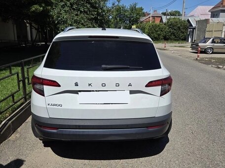 2020 Skoda Karoq I, белый, 1540000 рублей, вид 3
