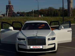 2022 Rolls-Royce Ghost II (Series I), белый, 29100000 рублей, вид 2