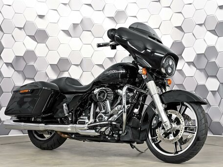 2016 Harley-Davidson Street Glide Special, чёрный, 1777000 рублей, вид 1
