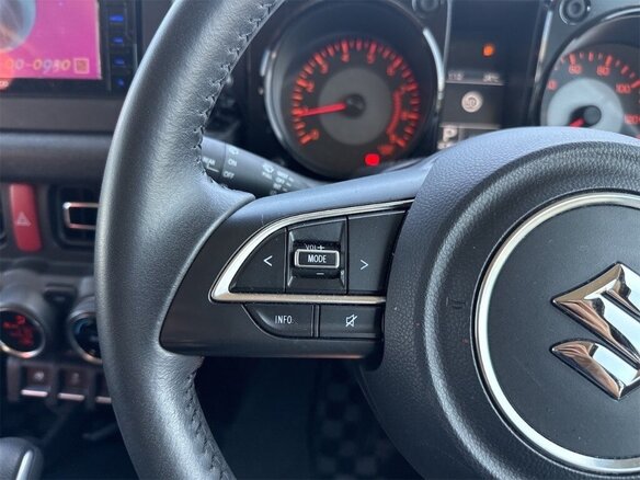 2023 Suzuki Jimny Kei car IV, зелёный - вид 21