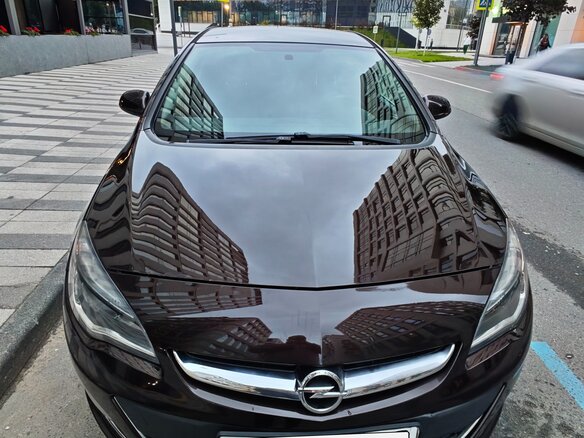 2013 Opel Astra J Рестайлинг, коричневый, 825000 рублей - вид 9