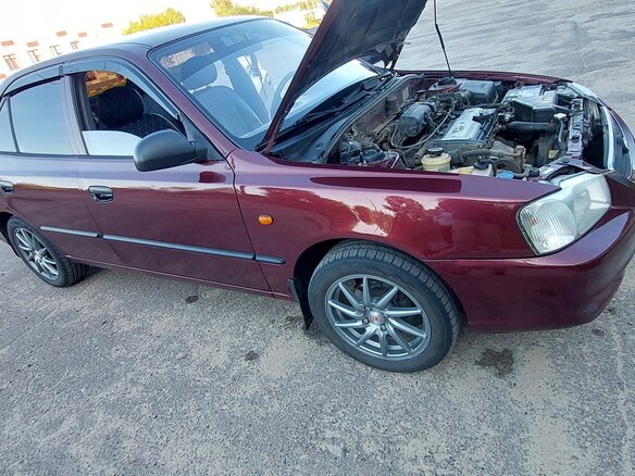 2011 Hyundai Accent ТагАЗ II, красный, 500000 рублей - вид 2
