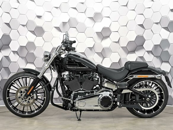 2025 Harley-Davidson Breakout, чёрный, 2869000 рублей - вид 3