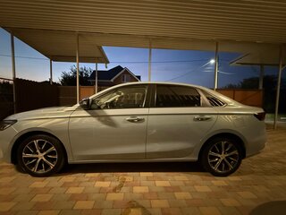 2023 Geely Emgrand II, белый, 1570000 рублей, вид 4