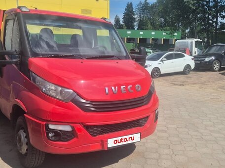 2017 Iveco Daily, красный, 3600000 рублей, вид 1