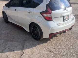 2018 Nissan Note Nismo e-Power II Рестайлинг, белый, 1500000 рублей, вид 3