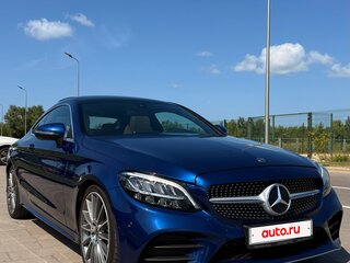 2019 Mercedes-Benz C-Класс 200 IV (W205) Рестайлинг, синий, 3800000 рублей, вид 3