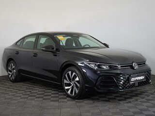Volkswagen Passat (North America and China) Pro I