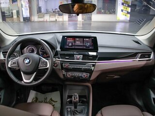 2022 BMW X1 Long 20Li sDrive II (F48) Рестайлинг, белый, 1635000 рублей, вид 4