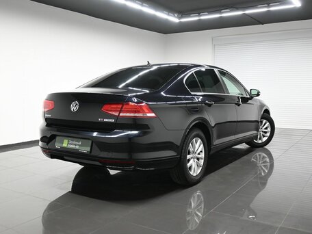2017 Volkswagen Passat B8, чёрный, 1700000 рублей, вид 2