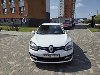 2015 Renault Megane III Рестайлинг 2, белый, 900000 рублей, вид 3
