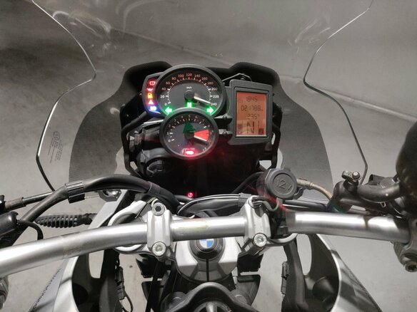 2011 BMW F 650 GS, серебристый, 555000 рублей - вид 5