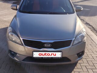 2010 Kia Ceed I Рестайлинг, серебристый, 450000 рублей, вид 2