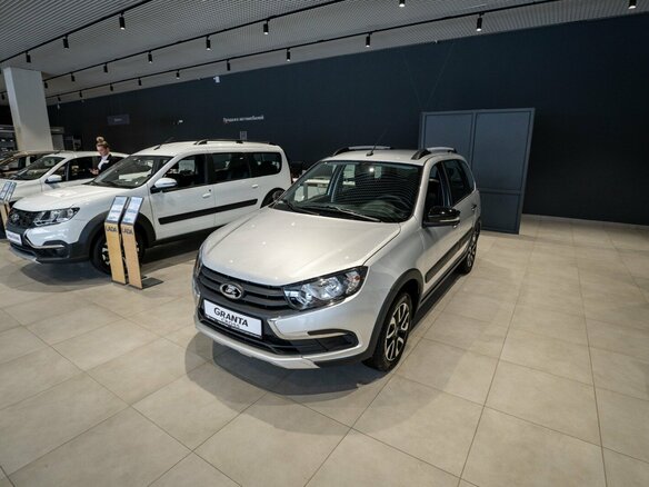 2026 Lada (ВАЗ) Granta Cross I Рестайлинг, серебристый - вид 11
