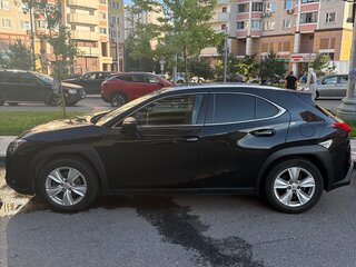 2019 Lexus UX 200 I, чёрный, 2600000 рублей, вид 5