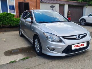 2011 Hyundai i30 I Рестайлинг, серебристый, 780000 рублей, вид 3