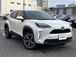 2023 Toyota Yaris Cross I, белый, 1480100 рублей, вид 3