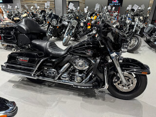 2008 Harley-Davidson Electra Glide, чёрный, 1000000 рублей, вид 5