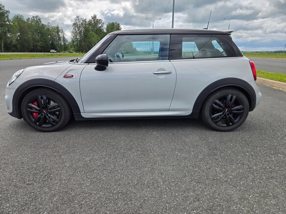 2018 Mini Hatch JCW III (F55/F56) Рестайлинг, серебристый, 2500000 рублей - вид 7