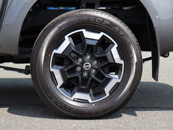 2025 Nissan Navara (Frontier) IV (D23), серый, 4790000 рублей - вид 16