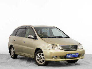 Toyota Nadia
