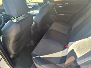 2024 Toyota RAV4 V (XA50), белый, 3650000 рублей, вид 5