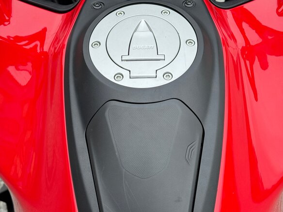 2021 Ducati Multistrada V4, красный, 1700000 рублей - вид 24