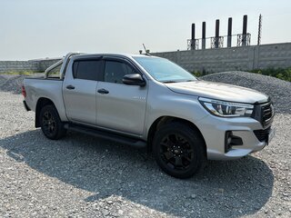 2019 Toyota Hilux VIII, серебристый, 3150000 рублей, вид 2