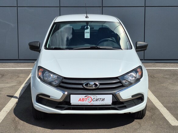 2018 Lada (ВАЗ) Granta I Рестайлинг, белый - вид 2