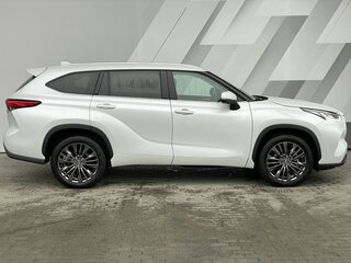 2026 Toyota Highlander IV (XU70), белый, 5490000 рублей, вид 4
