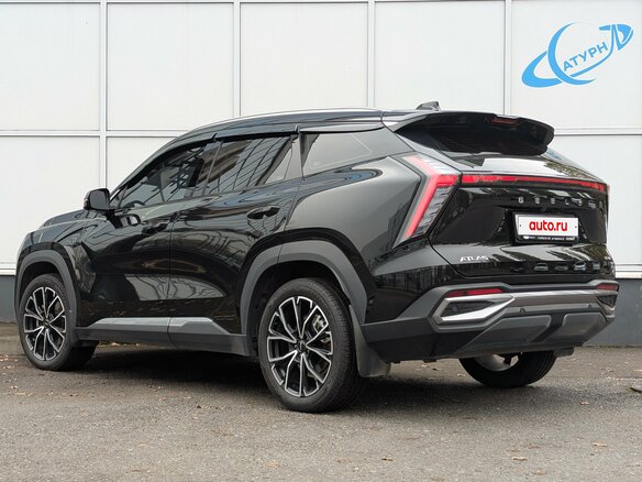 2025 Geely Atlas II, чёрный, 3055000 рублей - вид 5