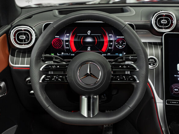 2026 Mercedes-Benz GLC Coupe 300 II (C254), чёрный, 9890000 рублей - вид 13
