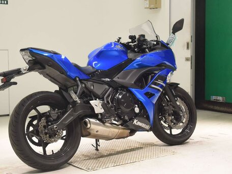 2017 Kawasaki Ninja 650, синий, 727000 рублей, вид 5