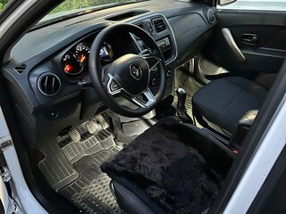 2019 Renault Logan II Рестайлинг, белый, 330000 рублей, вид 5
