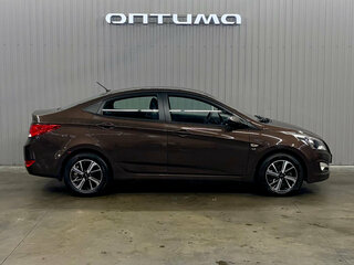 2016 Hyundai Solaris I Рестайлинг, коричневый, 997000 рублей, вид 4