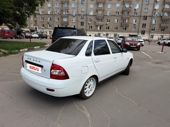 2011 Lada (ВАЗ) Priora I, белый - вид 2