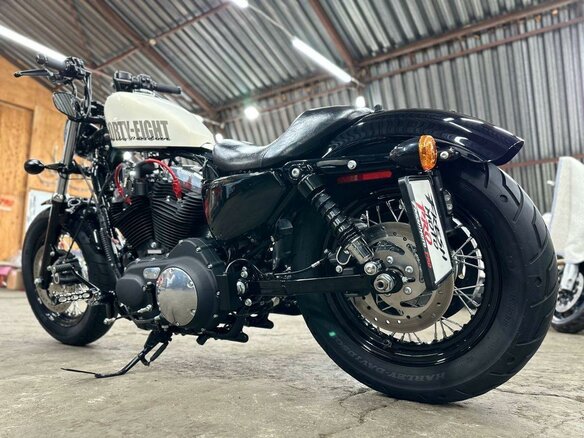 2014 Harley-Davidson Sportster 1200, белый, 1310000 рублей - вид 5