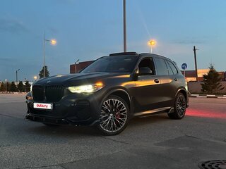 2022 BMW X5 40i IV (G05/G18), чёрный, 4900000 рублей, вид 1