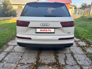2017 Audi Q7 II (4M), белый, 3650000 рублей, вид 4