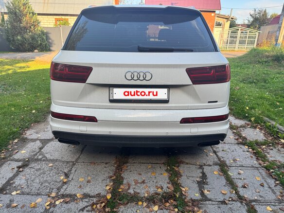 2017 Audi Q7 II (4M), белый, 3650000 рублей - вид 3