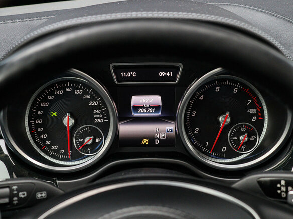 2016 Mercedes-Benz GLS 400 I (X166), синий, 3675000 рублей - вид 17