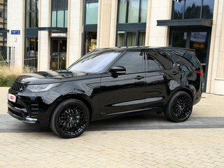 2021 Land Rover Discovery P300 V Рестайлинг, чёрный, 5150000 рублей, вид 4