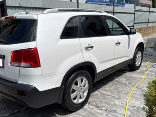 2011 Kia Sorento II, белый, 1380000 рублей, вид 3