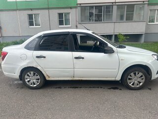 2018 Lada (ВАЗ) Granta I Рестайлинг, белый, 270000 рублей, вид 2