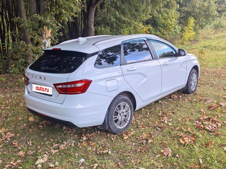 2018 Lada (ВАЗ) Vesta SW I, белый, 850000 рублей, вид 4