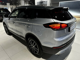 2022 Geely Atlas Pro, серебристый, 1780000 рублей, вид 3