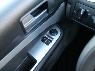 2011 Ford Focus II Рестайлинг, серебристый, 299000 рублей, вид 5