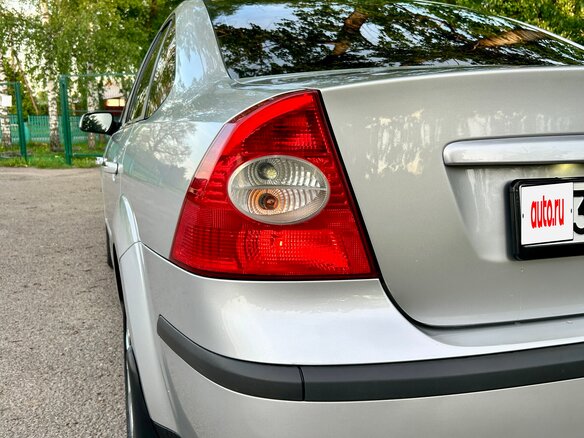 2007 Ford Focus II, серый, 765000 рублей - вид 12